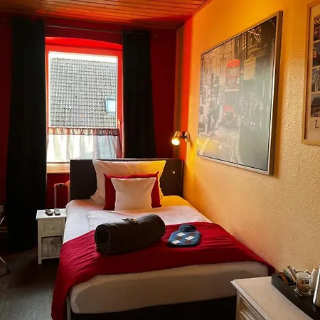 Henblas ホテル Neuenrade